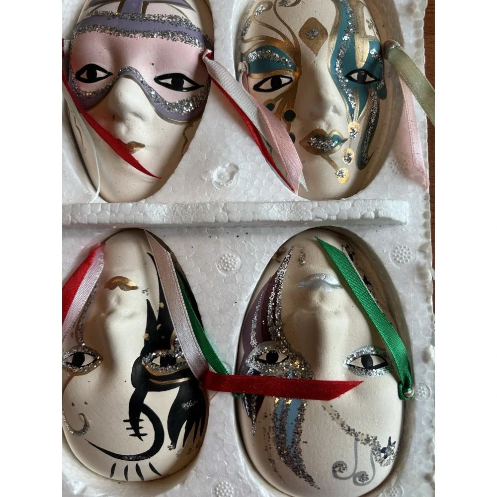 Harlequin Mask Margi Gras Mask Wall Hanging set of 6